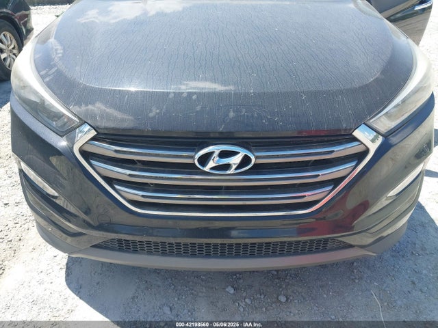KM8J33A2XGU195973 Hyundai Tucson Limited