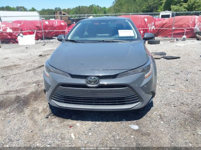 5YFB4MDE8SP272976 Toyota COROLLA LE