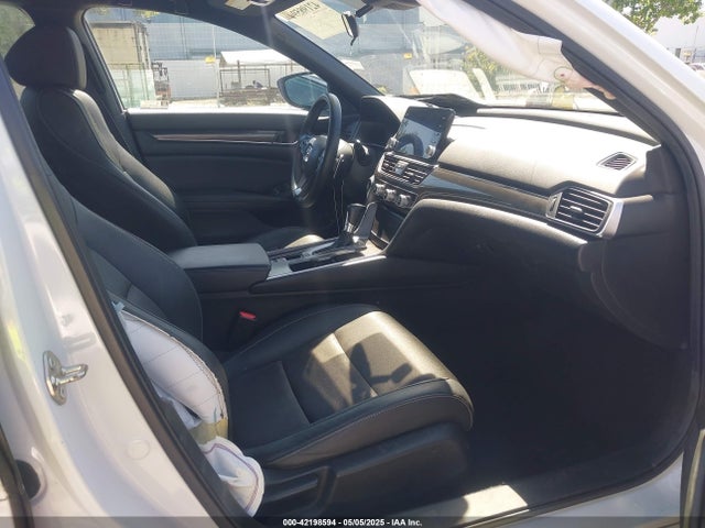 1HGCV1F35KA173534 Honda l15be