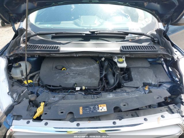 1FMCU9HD4JUC77589 Ford ESCAPE SEL