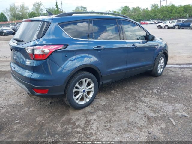 1FMCU9HD4JUC77589 Ford ESCAPE SEL