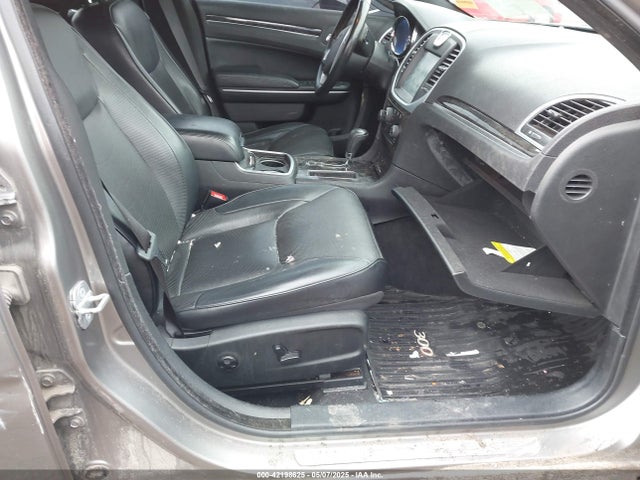 2C3CCAET9EH141833 Chrysler 300C