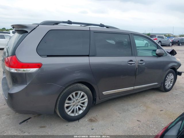 5TDYK3DC6ES486921 Toyota Sienna Xle V6 8 Passenger