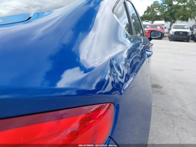 3FA6P0HD3HR309606 Ford FUSION SE