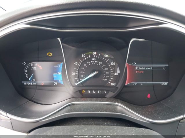 3FA6P0HD3HR309606 Ford FUSION SE
