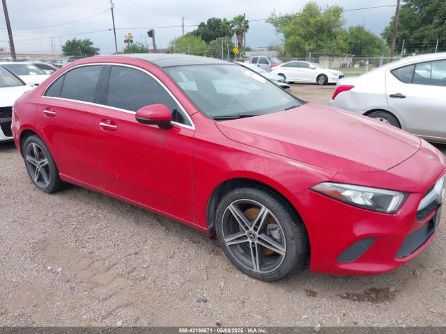 2019 MERCEDES-BENZ A 220 WDD3G4EB8KW025194
