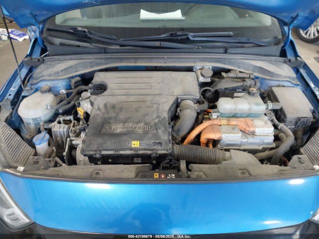KMHC65LD2JU061640 Hyundai IONIQ PLUG-IN HYBRID