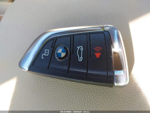 2020 BMW 330I 3MW5R1J04L8B09942 Photo 10