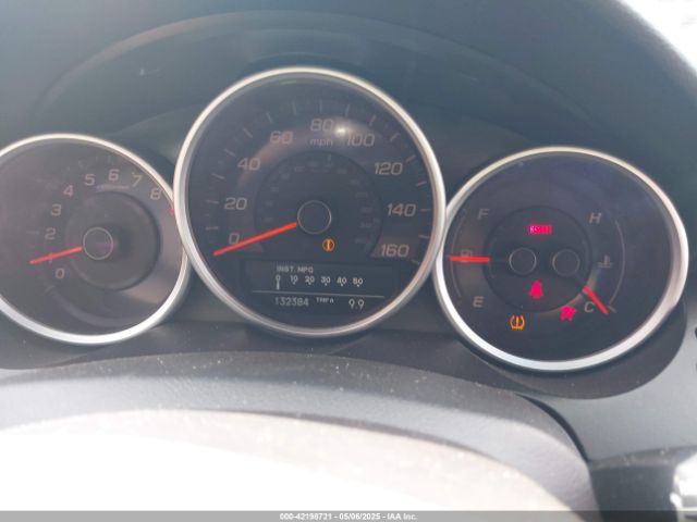 2011 ACURA RL JH4KB2F61BC000373 Photo 6