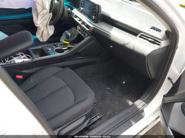 5XXG14J20PG216748 KIA K5 LXS
