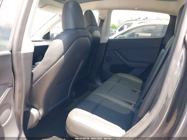 2025 TESLA MODEL Y 7SAYGDEE3SA364458 Photo 7