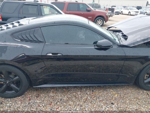 1FA6P8AM6F5308765 Ford Mustang V6