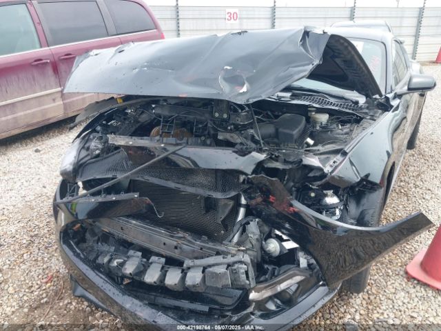 1FA6P8AM6F5308765 Ford Mustang V6