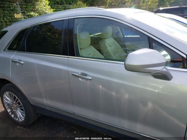 1GYKNBRS8HZ265955 Cadillac XT5 LUXURY