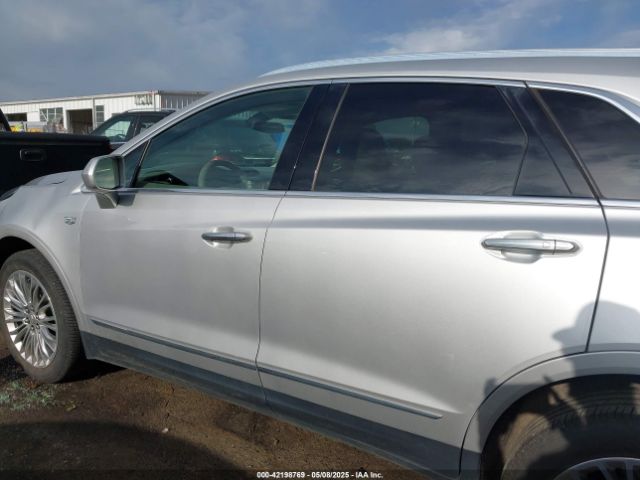 1GYKNBRS8HZ265955 Cadillac XT5 LUXURY