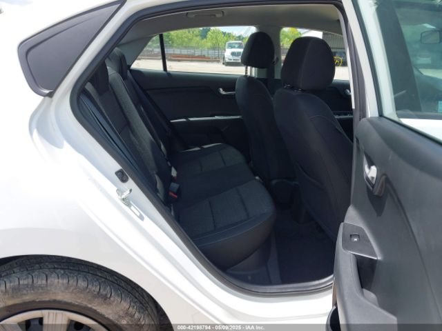 3KPA24ADXPE613557 KIA RIO LX