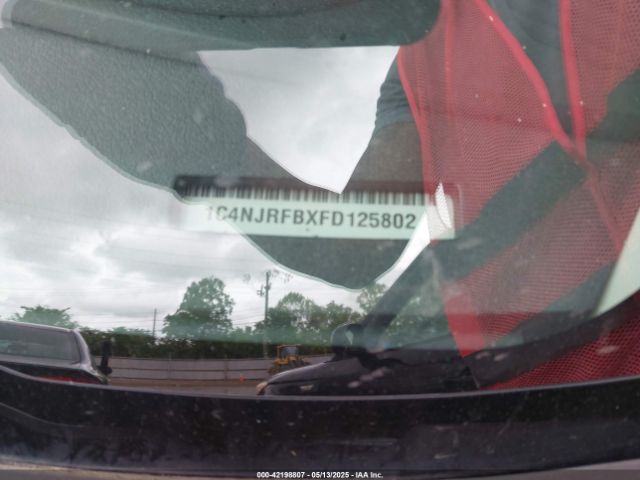 1C4NJRFBXFD125802 Jeep Patriot Latitude