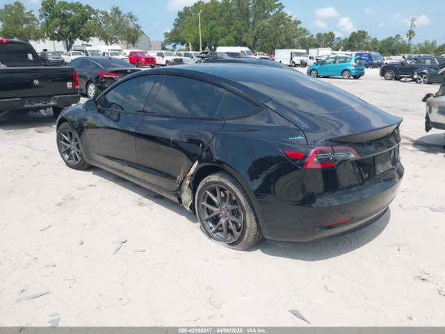2023 TESLA MODEL 3 5YJ3E1EA0PF571330 Photo 2