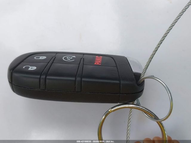 ZACCJBBB5HPG65695 Jeep Renegade Altitude 4x4