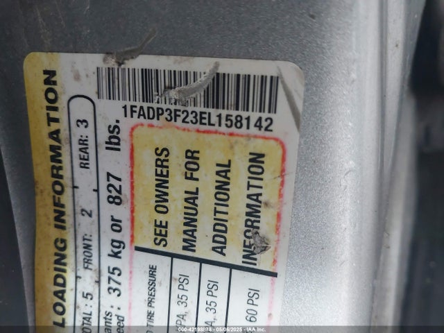 1FADP3F23EL158142 Ford FOCUS SE