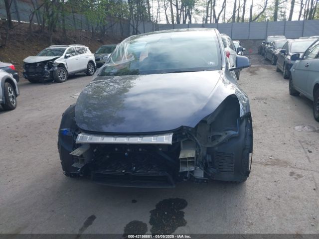 7SAYGDEFXPF767971 Tesla Model Y Performance Dual Motor All-wheel Drive