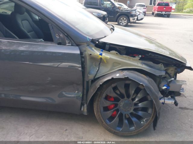 7SAYGDEFXPF767971 Tesla Model Y Performance Dual Motor All-wheel Drive