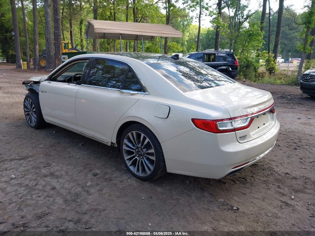 Lincoln Continental Select 2018 1LN6L9SK4J5603702 Image 3