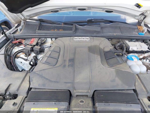 2017 AUDI Q7 WA1LAAF70HD023071 Photo 9