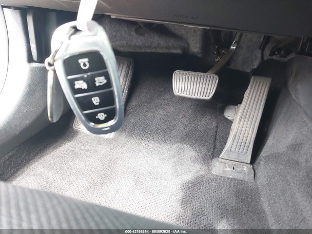 5NPEF4JA4LH043699 Hyundai SONATA SEL