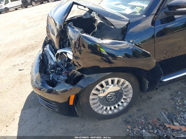 3VWJ17AT9GM620367 Volkswagen Beetle 1.8t Se