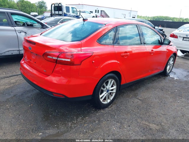 1FADP3F28GL323606 Ford FOCUS SE
