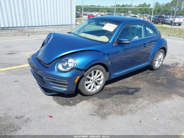 3VWJD7AT9KM707170 Volkswagen Beetle 2.0t Se