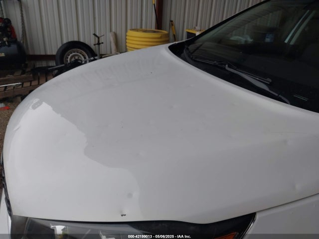 5XYPG4A57KG609790 KIA Sorento 3.3l S
