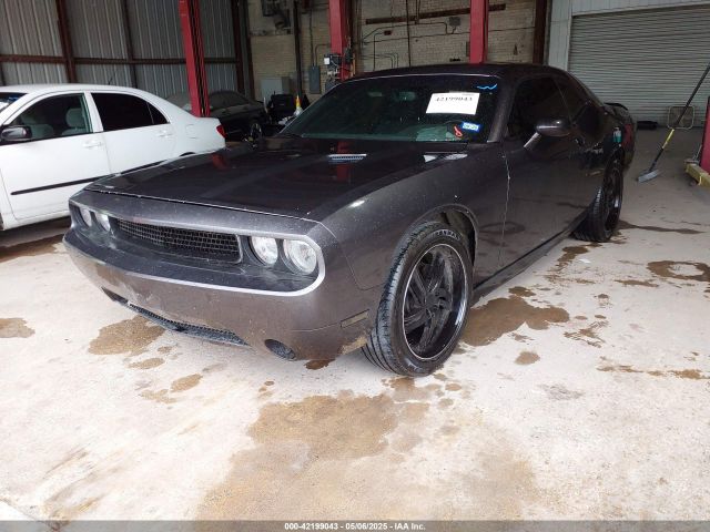 2C3CDYAG6EH195590 Dodge Challenger Sxt