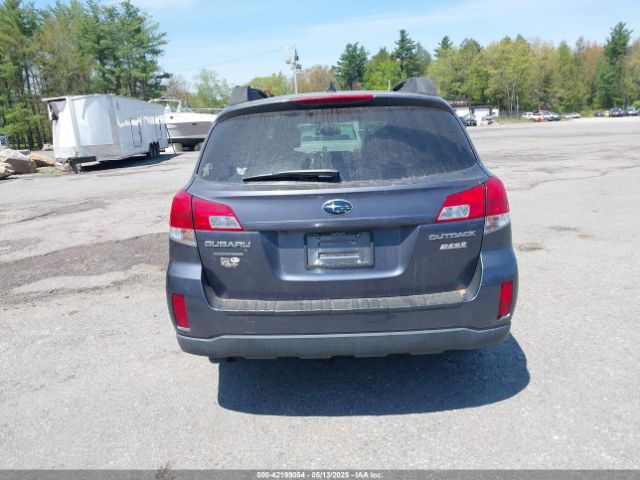 4S4BRBDC4E3289870 Subaru Outback 2.5i Premium