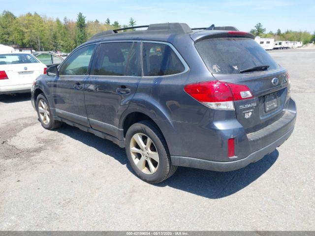 4S4BRBDC4E3289870 Subaru Outback 2.5i Premium