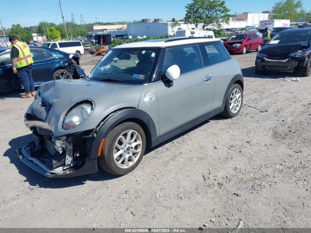 2018 MINI HARDTOP WMWXP7C51J2A47022 Photo 1