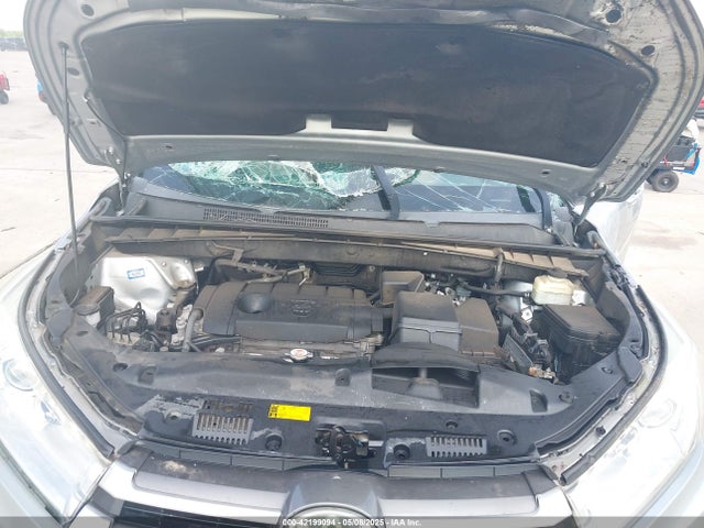 5TDZARFH1JS033173 Toyota 1ar-fe
