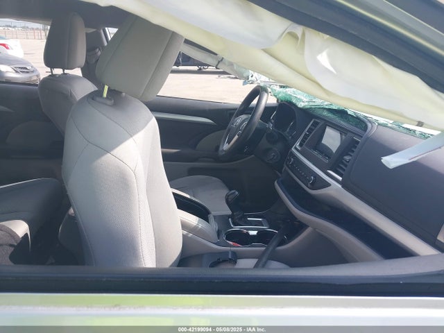 5TDZARFH1JS033173 Toyota 1ar-fe