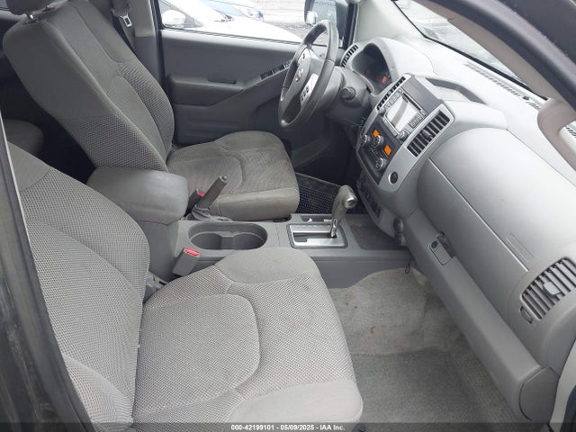 1N6AD0EV6FN715810 Nissan Frontier Sv