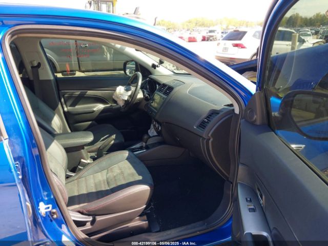 2018 MITSUBISHI OUTLANDER SPORT JA4AP3AW3JZ019184 Photo 4