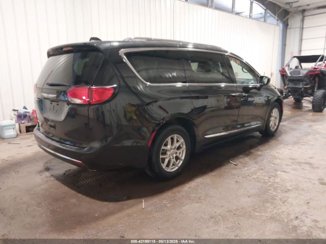 2C4RC1BG9LR140072 Chrysler Pacifica Touring L