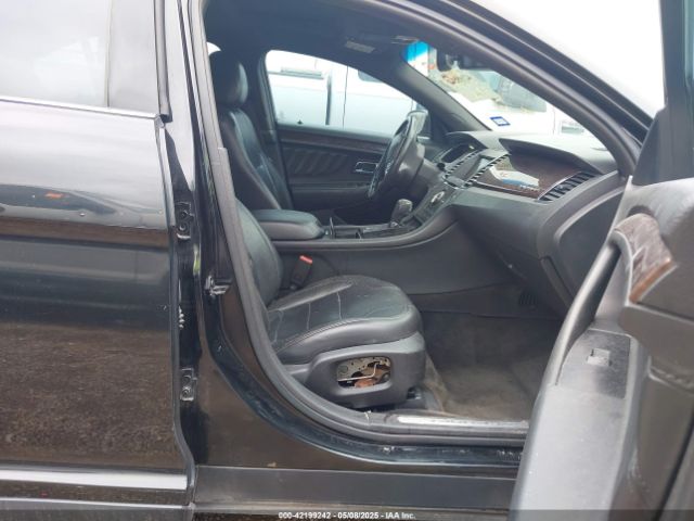 1FAHP2F8XFG125603 Ford Taurus Limited