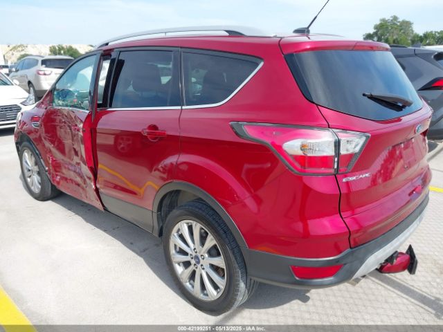 1FMCU9JD1HUA45102 Ford Escape Titanium