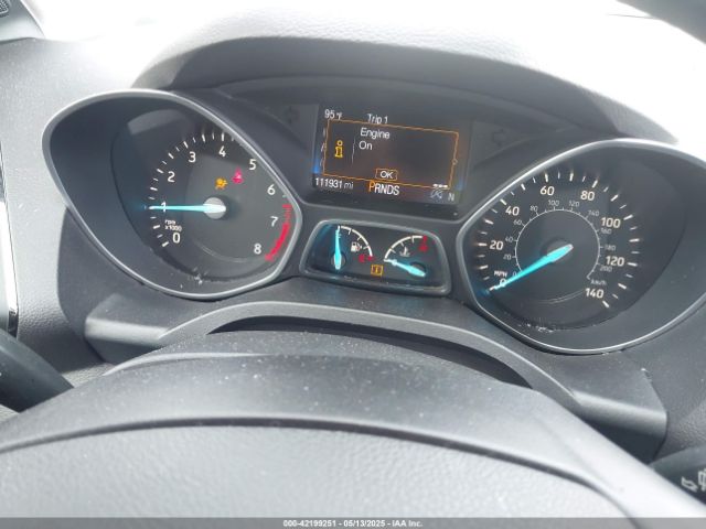 1FMCU9JD1HUA45102 Ford Escape Titanium