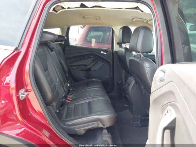 1FMCU9JD1HUA45102 Ford Escape Titanium