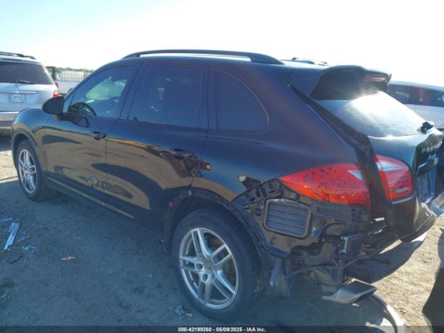 2012 PORSCHE CAYENNE WP1AA2A20CLA06038 Photo 2