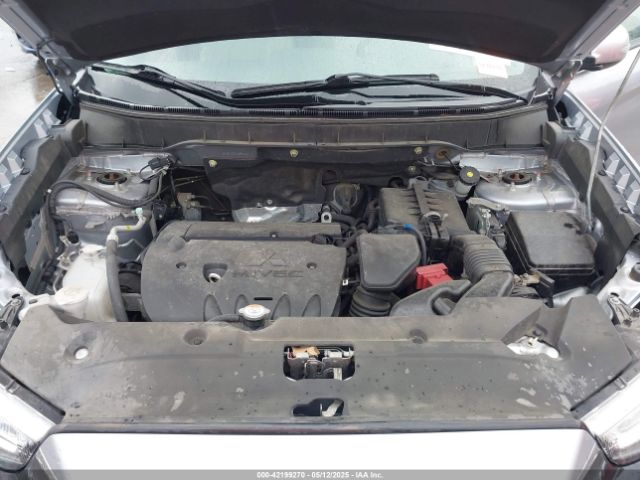 JA4AR3AW0HZ065902 Mitsubishi Outlander Sport 2.4 Se