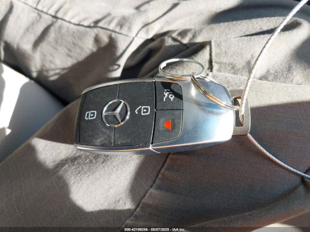 2021 MERCEDES-BENZ GLB 250 W1N4M4GB5MW161993 Photo 10