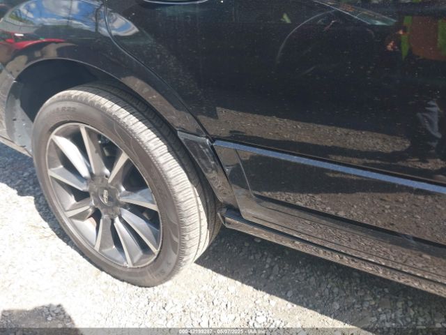 5LMJJ2LT5HEL08002 Lincoln Navigator Reserve